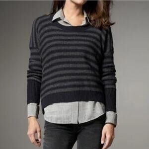 Vince Womens Striped Pullover Sweater XS Navy Gray Crew Neck Long Sleeve Knit